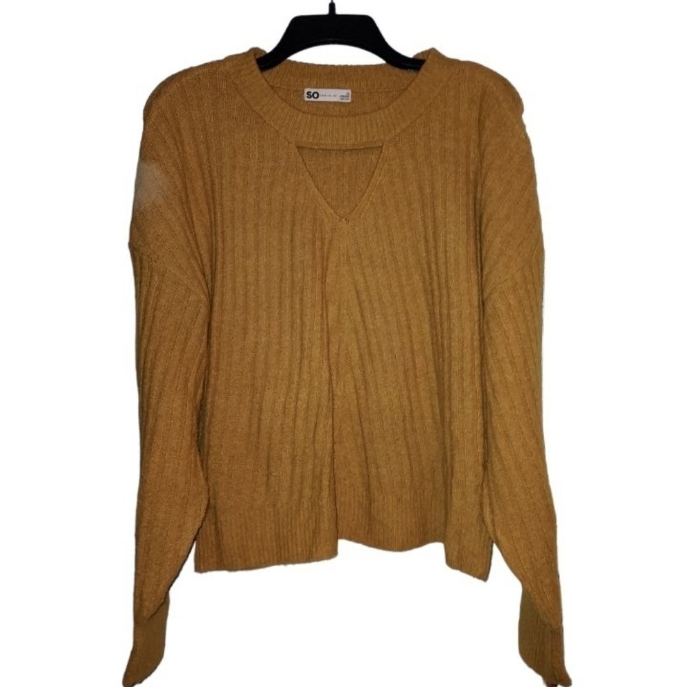 So knitted mustard color sweater